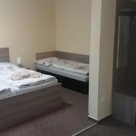 Motel Pávov 3*